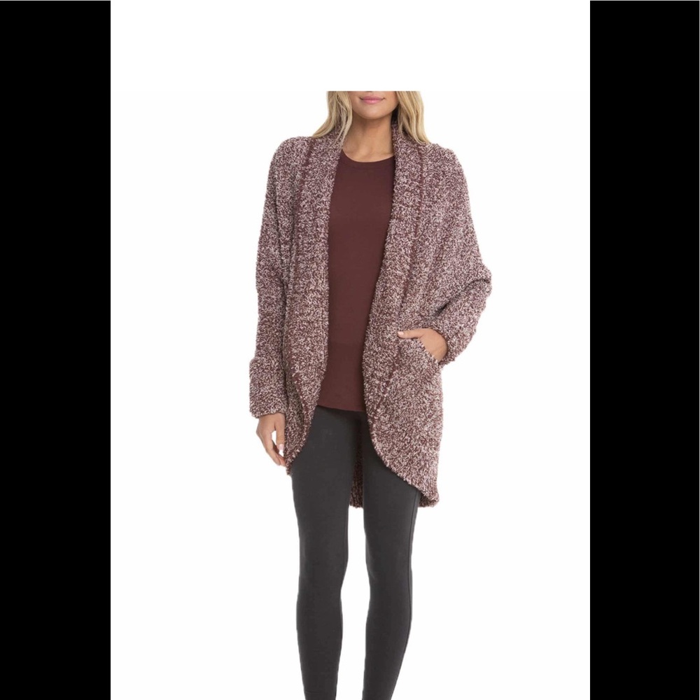 *brand new barefoot dreams sweater!!!